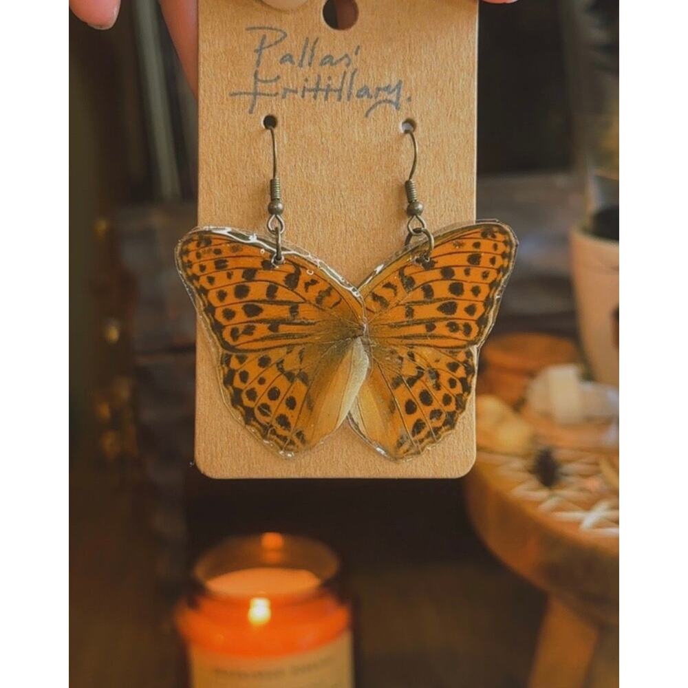 Pallas Fritillary butterfly earrings!  ཐི༏ཋྀ